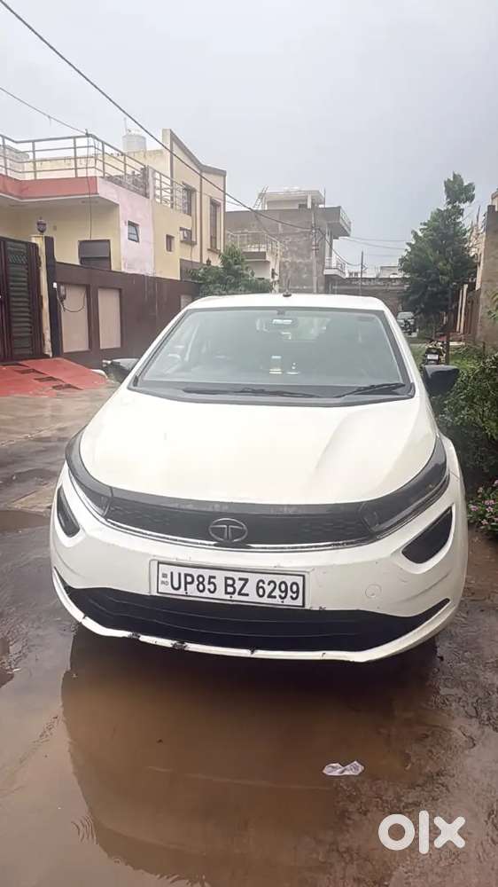 Tata Altroz 1.2 Xe 2021