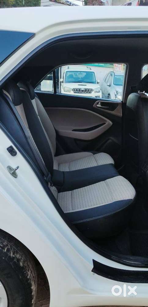 Hyundai Elite I20 Era 1.4 Crdi, 2017, Petrol