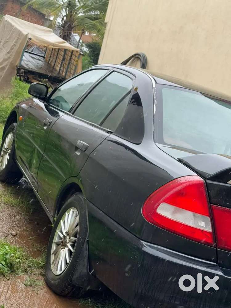 Mitsubishi Lancer 2002