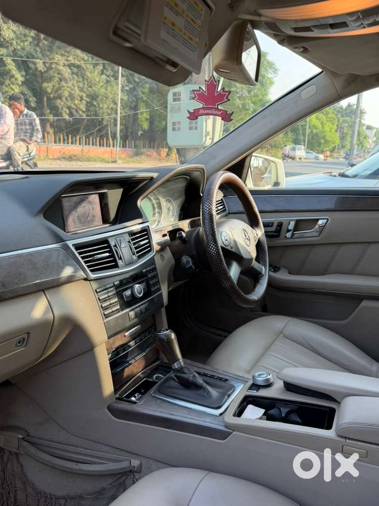 Mercedes-benz E-class 2011