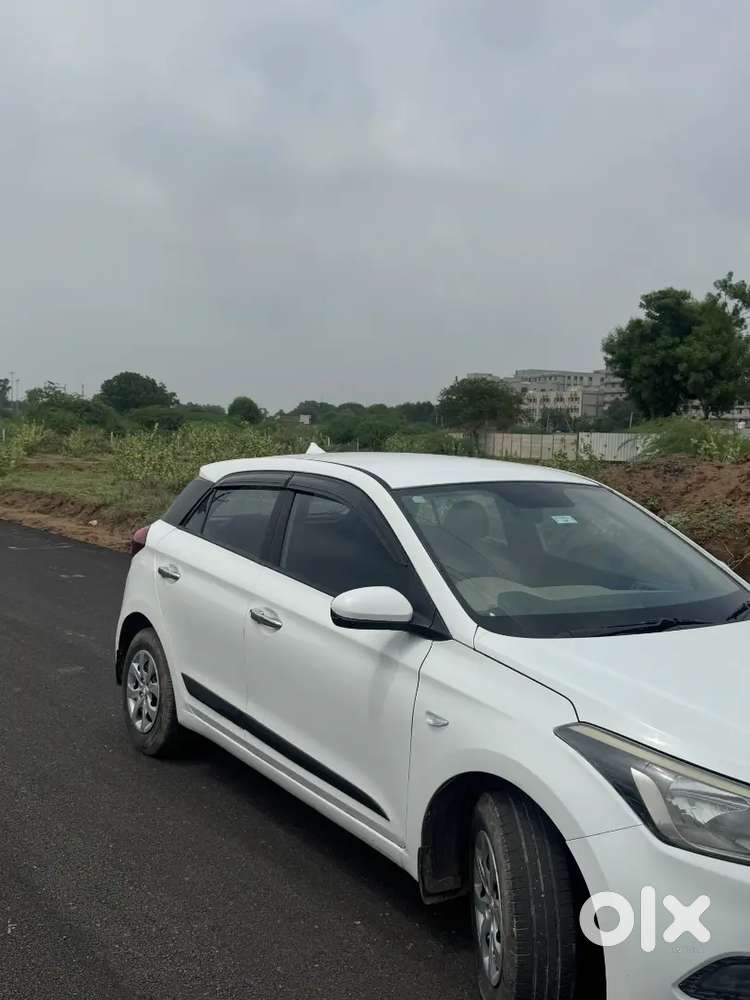 Hyundai I20 Magna 2015 Diesel Manual