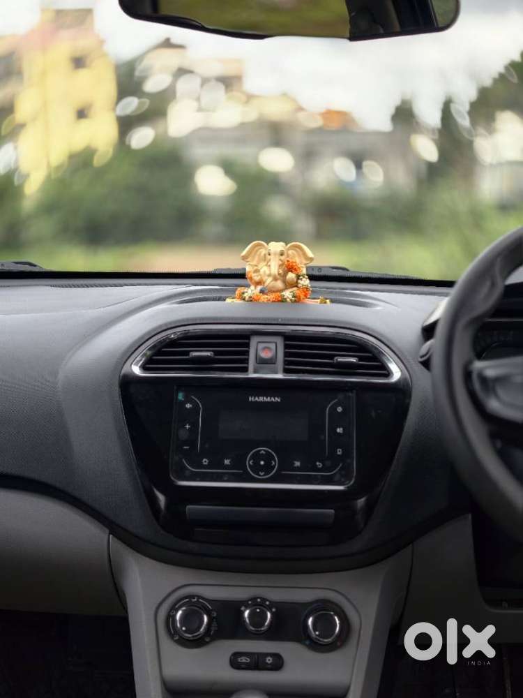Tata Tiago 1.2 Revotron Xt (o), 2020, Petrol