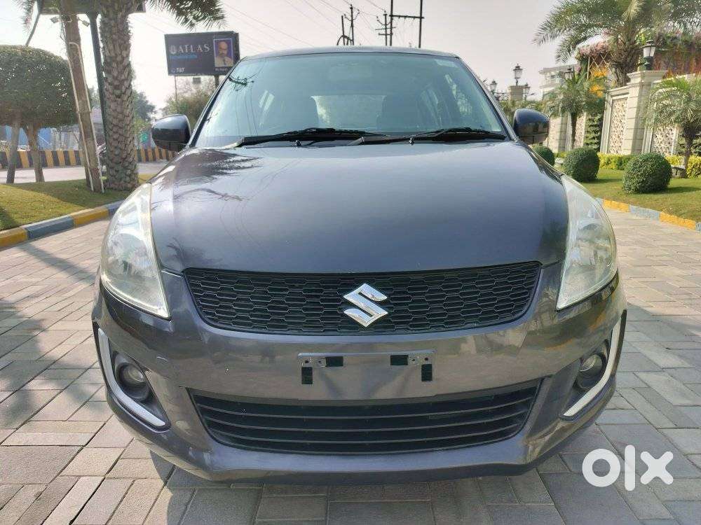 Maruti Suzuki Swift Lxi Optional-o, 2017, Petrol