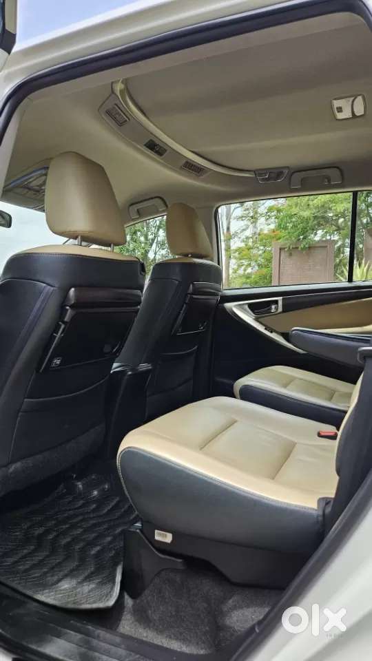 Toyota Innova Crysta [2020-ongoing] 2.4 Zx At 7 Str, 2020, Diesel