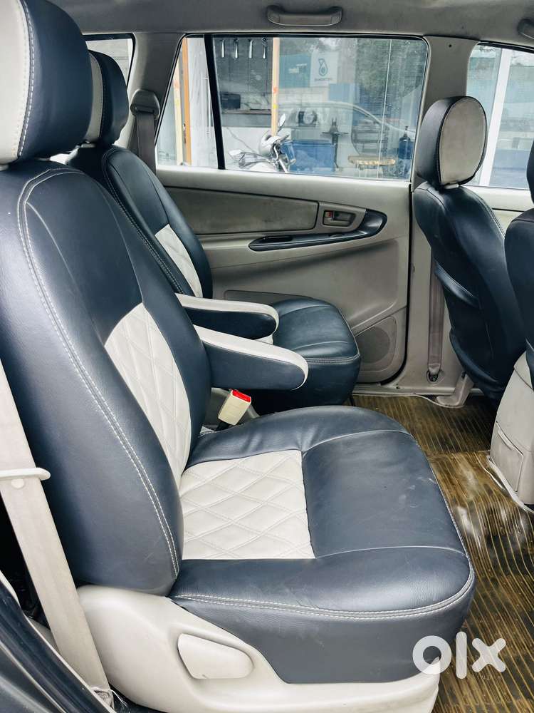 Toyota Innova 2.5 G (diesel) 7 Seater, 2012, Diesel