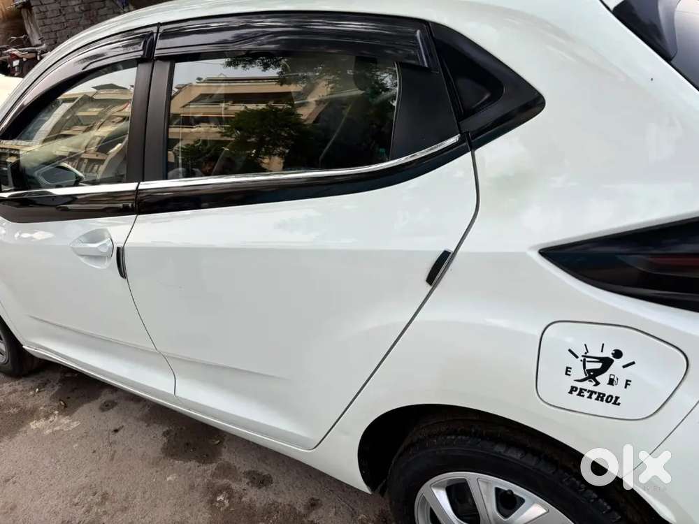 Tata Altroz Xt Luxe 2020 Petrol Manual