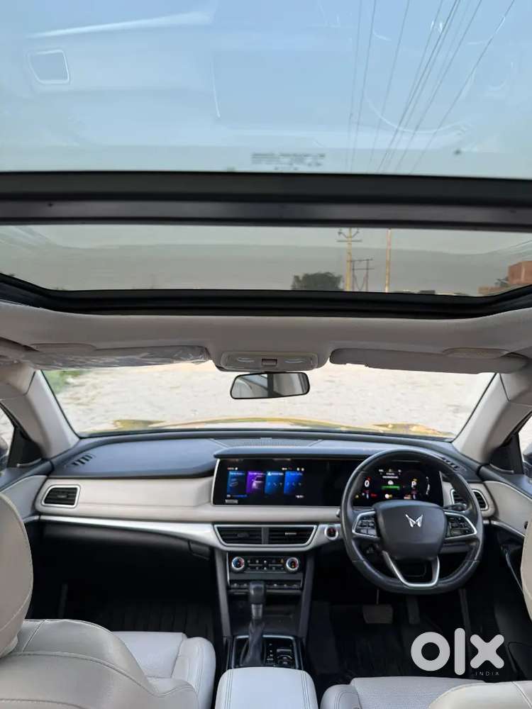 Mahindra Xuv700 Diesel 2023