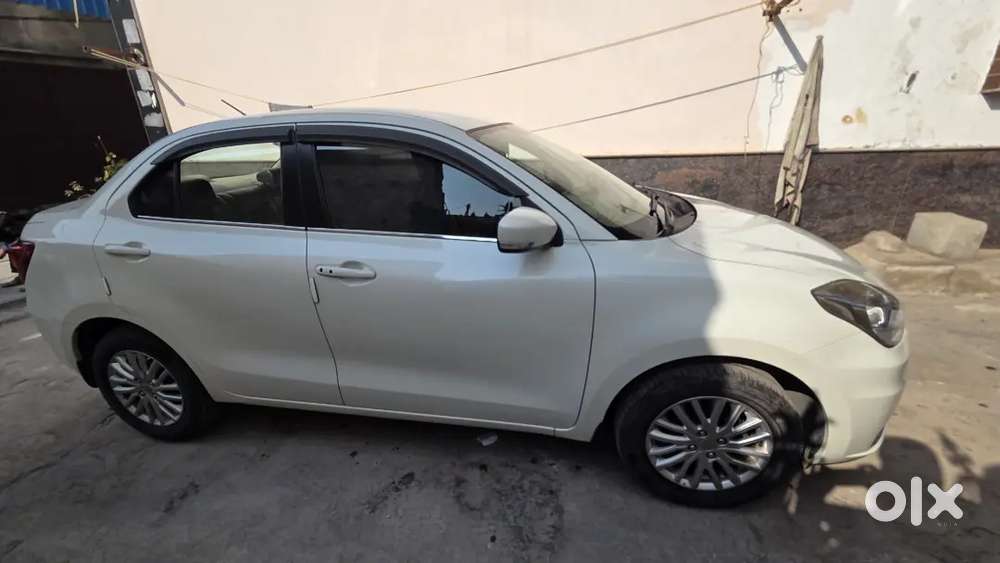Maruti Suzuki Dzire 2021 Petrol 33000 Km Driven