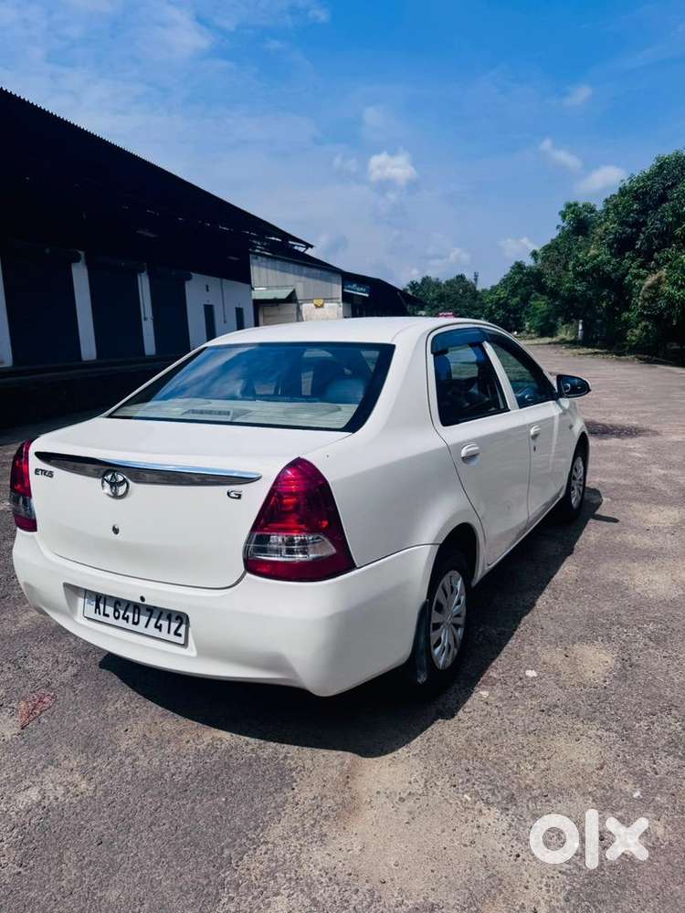 Toyota Petrol Manual 2016