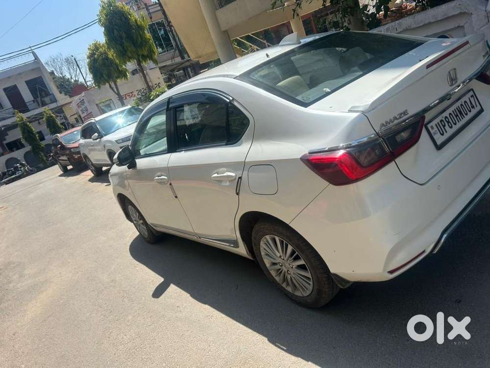 Honda Amaze 2nd Gen 2025 Petrol 4500 Km Driven