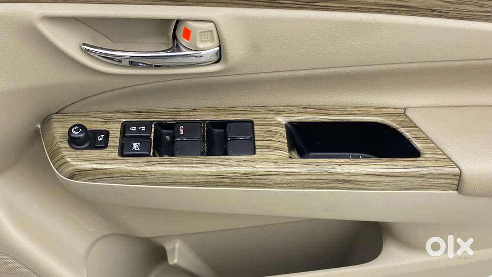 Maruti Suzuki Ciaz 1.5 Alpha Shvs Petrol, 2022, Petrol