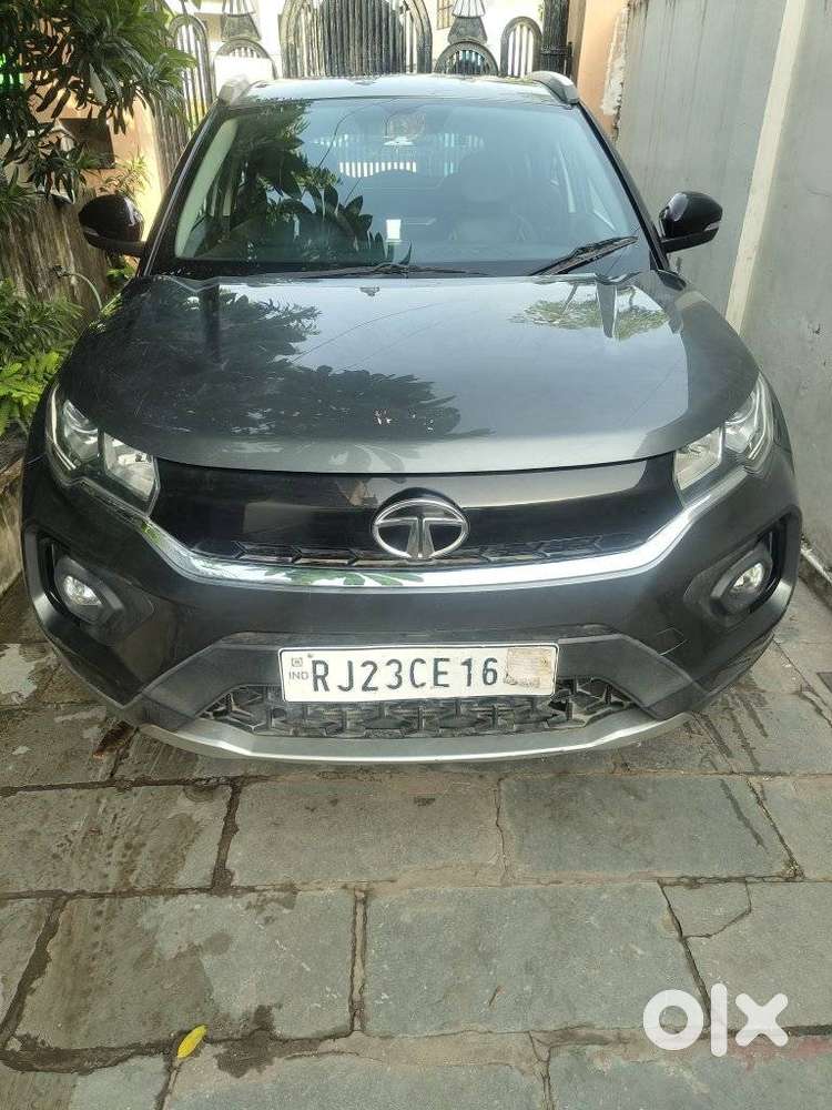 Tata Nexon 1.2 Revotron Xza Plus, 2022, Petrol