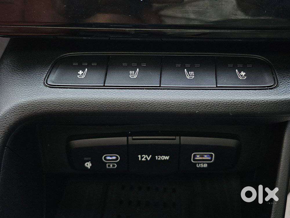 Hyundai Verna Sx(o) Petrol At, 2023, Petrol