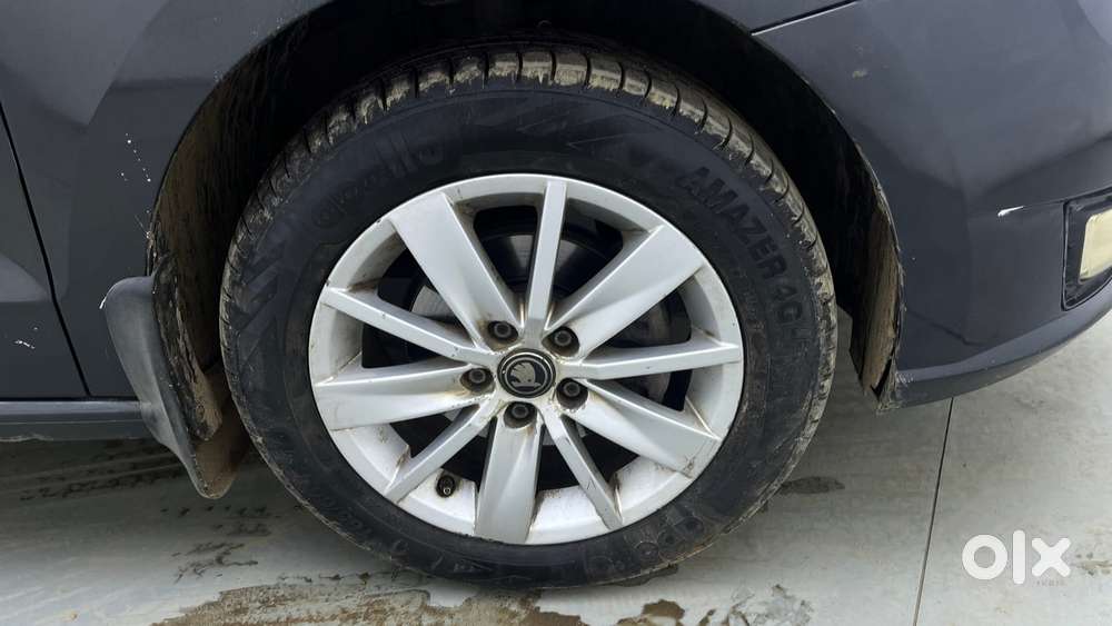 Skoda Rapid 1.0 Tsi Active, 2020, Petrol