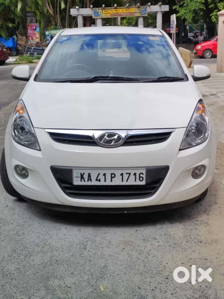 Hyundai I20, 2011, Petrol