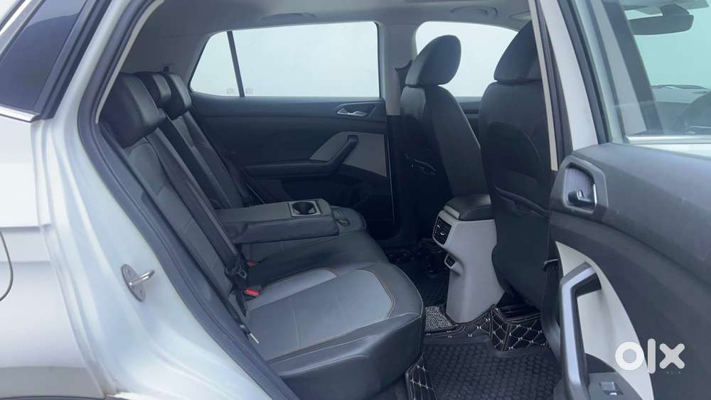Skoda Kushaq Style 1.0l Tsi Mt, 2022, Petrol