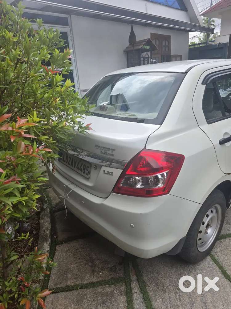 Maruti Suzuki Dzire 2015 Petrol Well Maintained