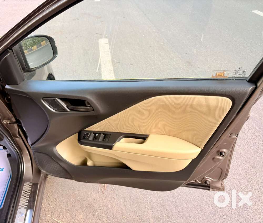 Honda City I-vtec Cvt V, 2016, Petrol