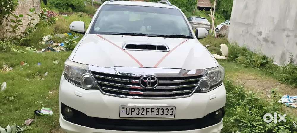Toyota Fortuner Diesel 2013 Manual 3rd Owner