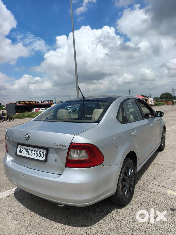 Skoda Rapid 1.5 Tdi Ambition With Alloy Wheel, 2015, Diesel