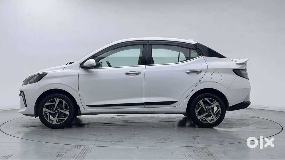 Hyundai Aura 1.2 Sx Cng, 2023, Cng & Hybrids