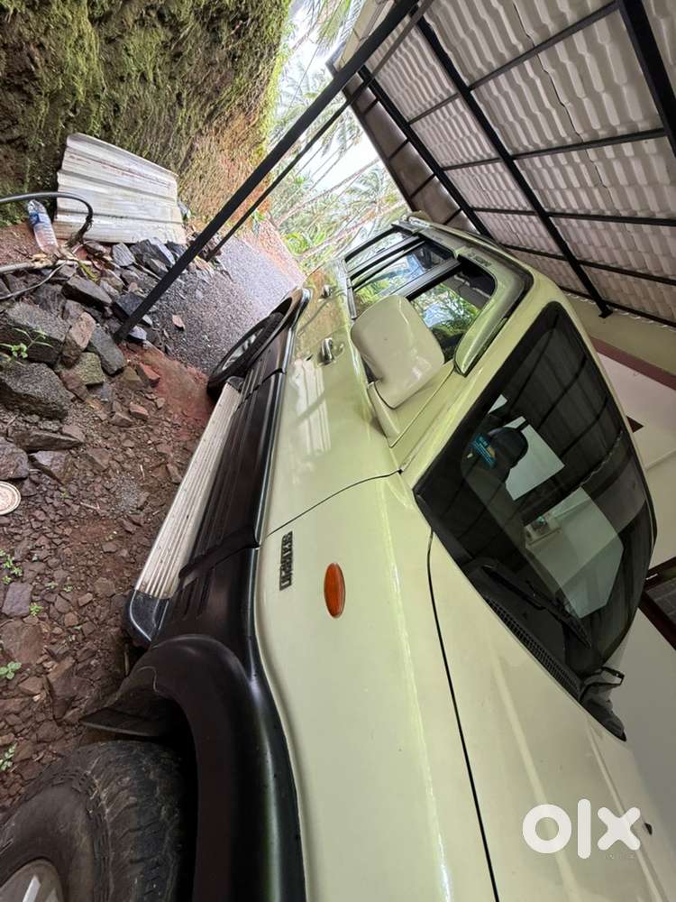 Mahindra Scorpio Classic 2005