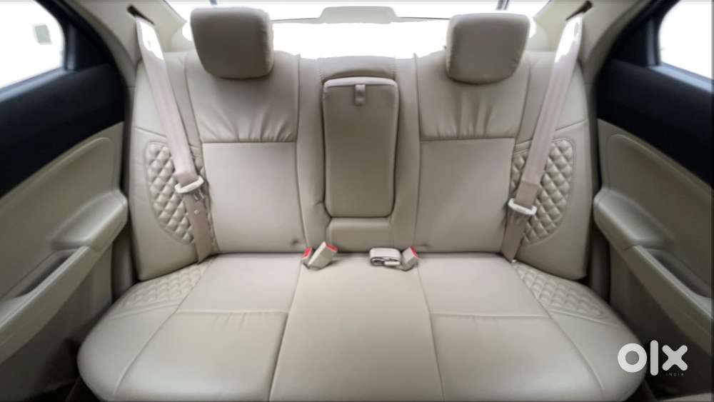 Maruti Suzuki Dzire 1.2 Vxi, 2024, Petrol