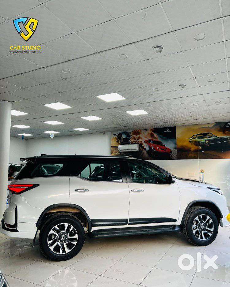 Toyota Fortuner Legender 4x2 At 2.8, 2025, Diesel