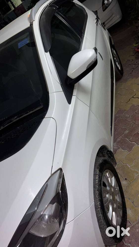 Honda Amaze Full Maintain Car