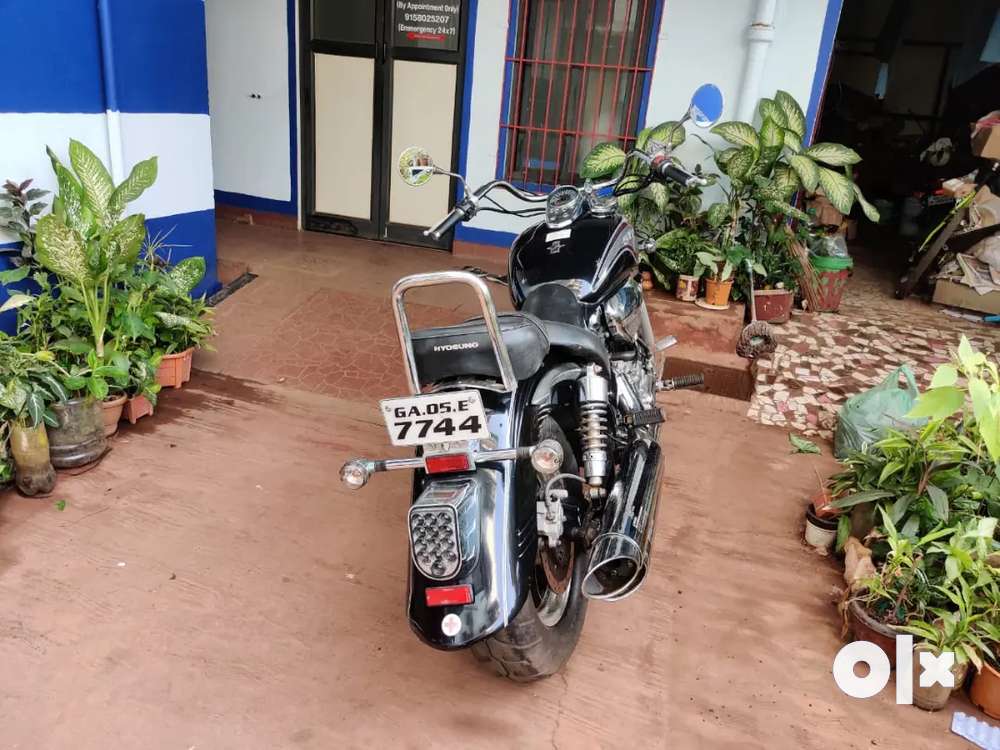 Hyosung st7 sale olx