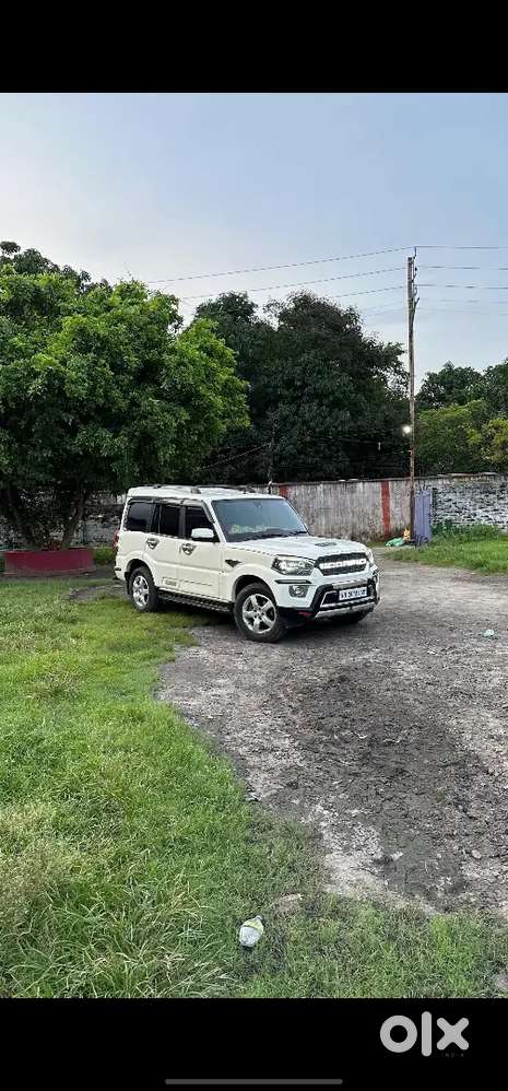 Mahindra Scorpio 2017 Diesel Well Maintained