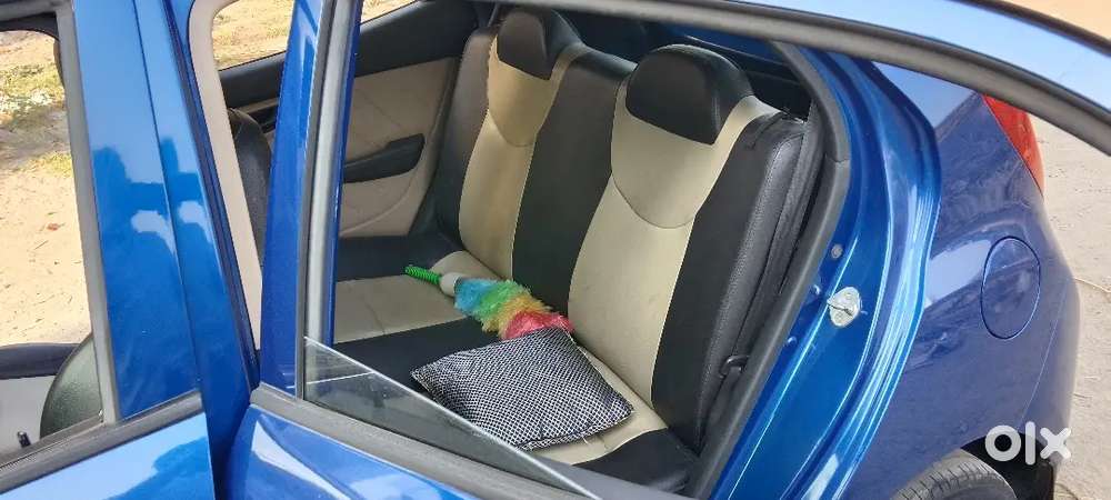 Hundai Eon Dlite Plus Car Sales