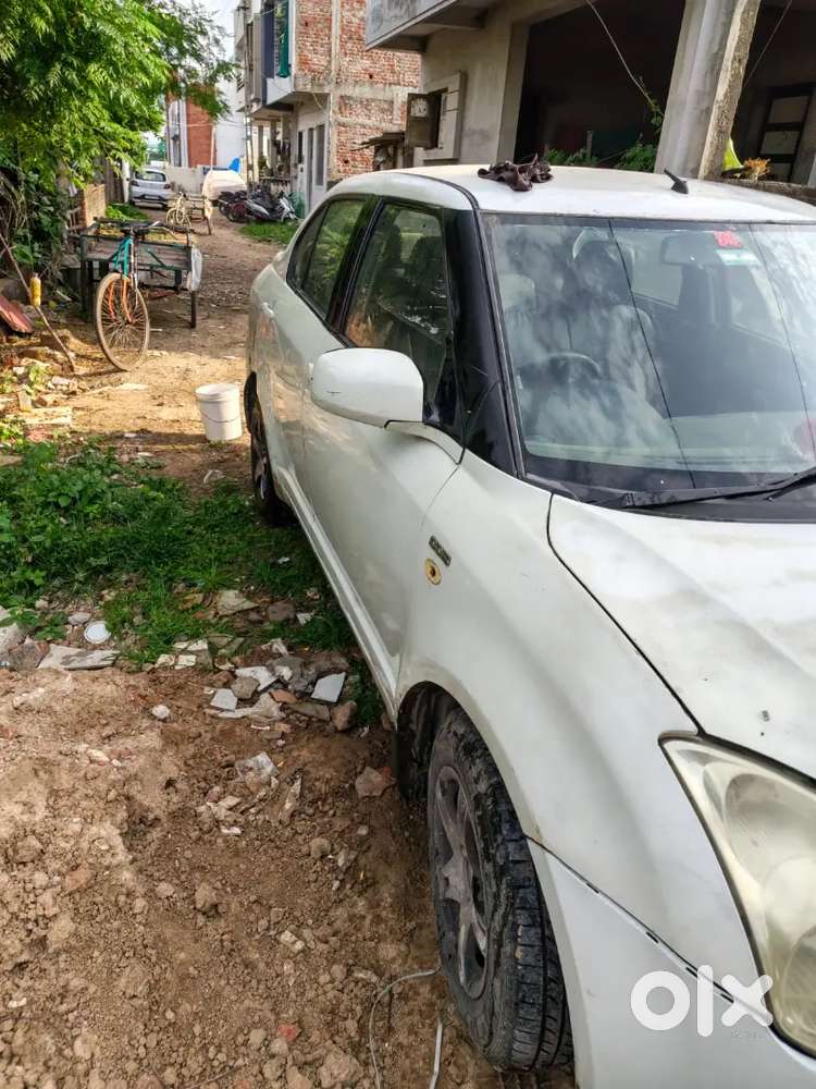 Maruti Suzuki Dzire 2011