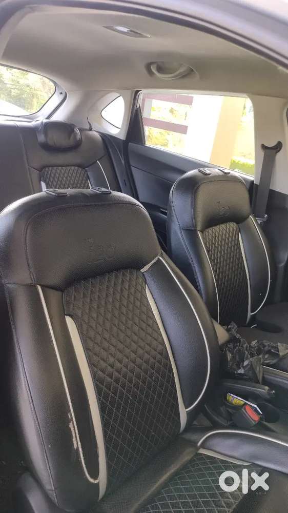 Hyundai I20 2020 Dec Ending Top Model In New Conditionall Features Are