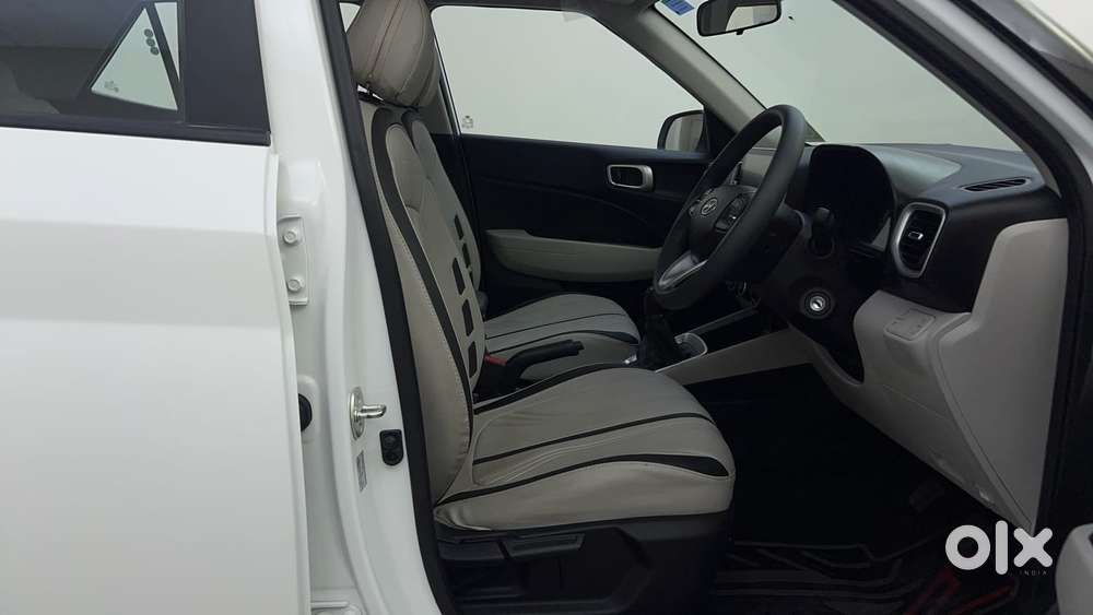 Hyundai Venue S Plus Mt 1.2 Kappa, 2025, Petrol