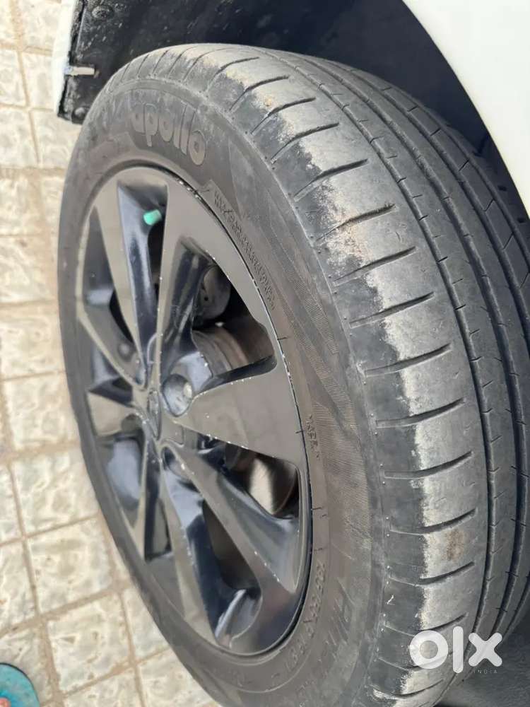 Anand Nagar B No 9 Gali Vich Khadi Ah Ik Sall Di Likh K Guarante Devag