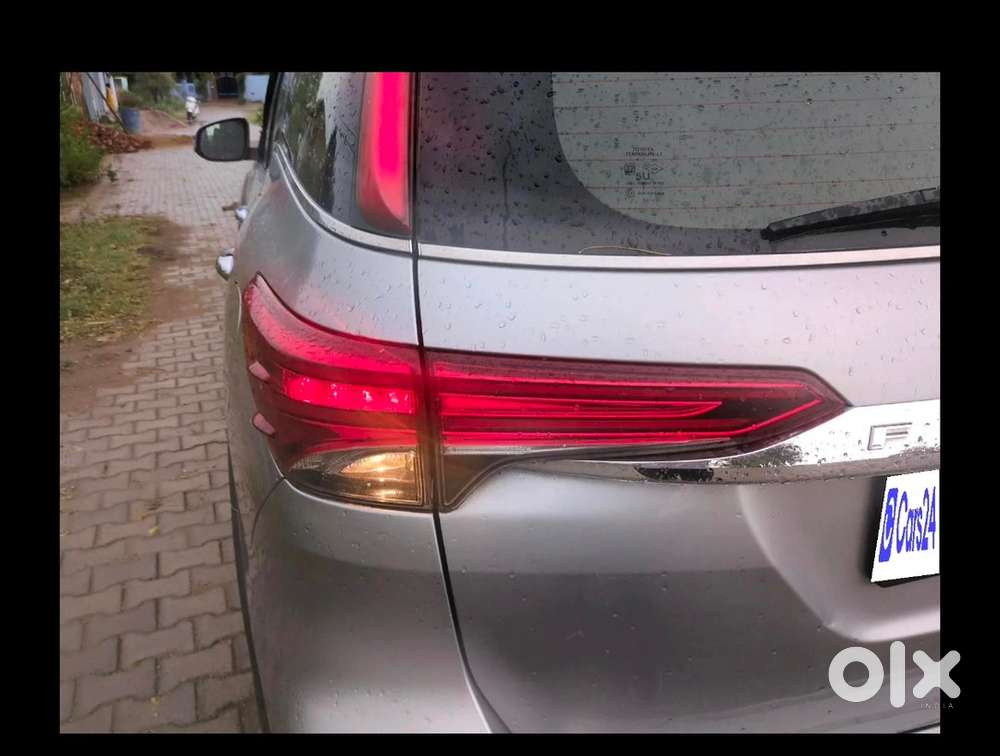 2018 Toyota Fortuner Diesel Automatic 7000 Vip Number