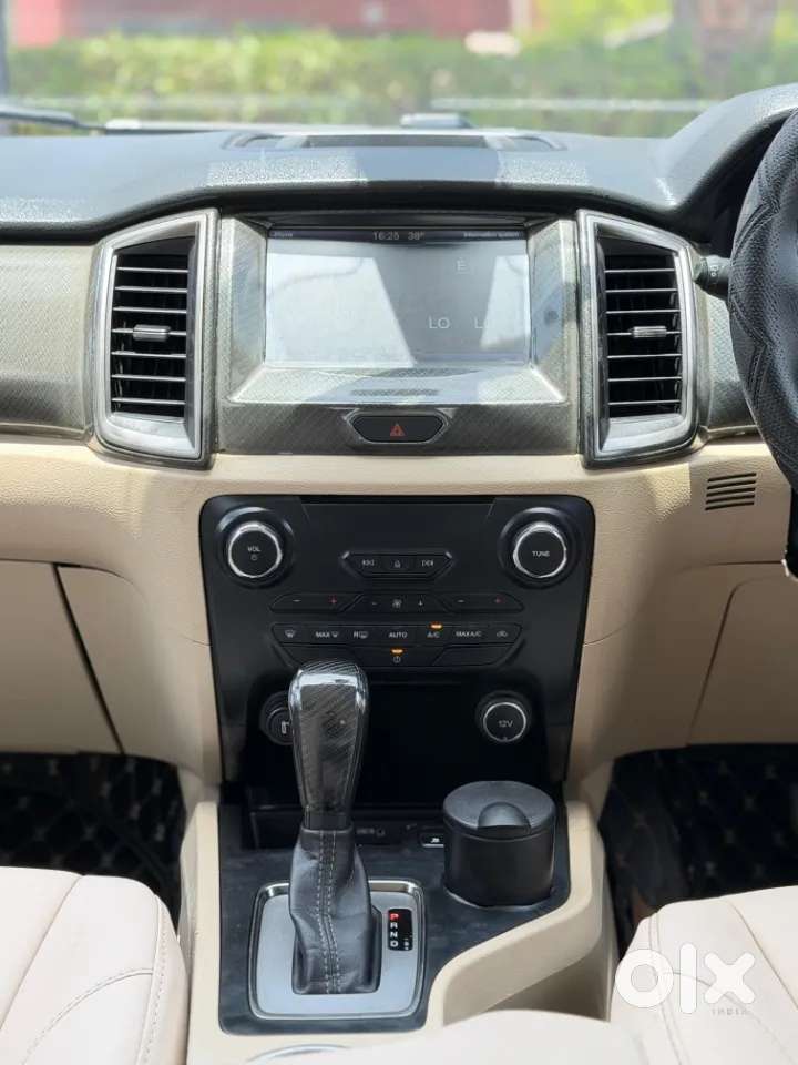 Ford Endeavour 2.2 Trend At 4x2, 2017, Diesel