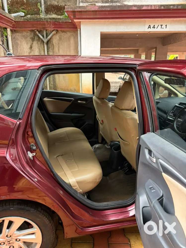 Honda Jazz 2016 Petrol 39000 Km Driven