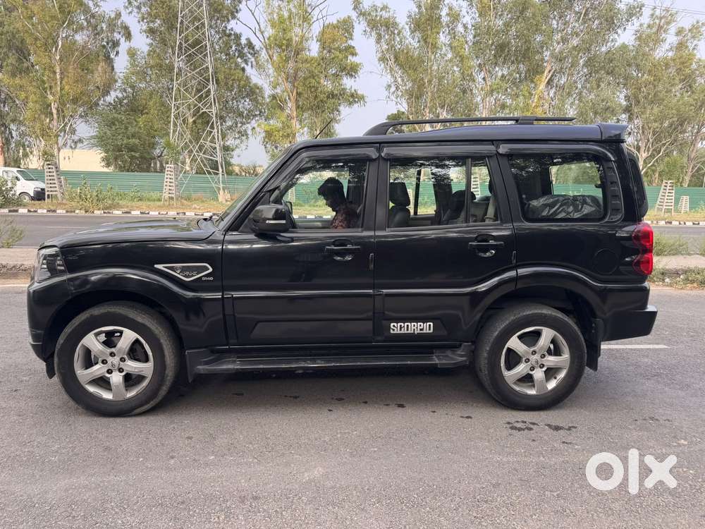 Mahindra Scorpio Classic 2.2 S 11 Mt 7 Str, 2021, Diesel