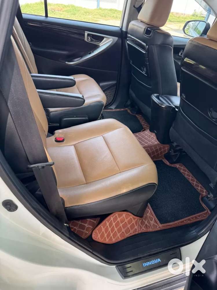 Toyota Innova Crysta [2020-ongoing] 2.4 Zx 7 Str, 2022, Diesel