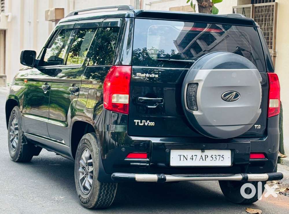 Mahindra Tuv 300 T10, 2018, Diesel