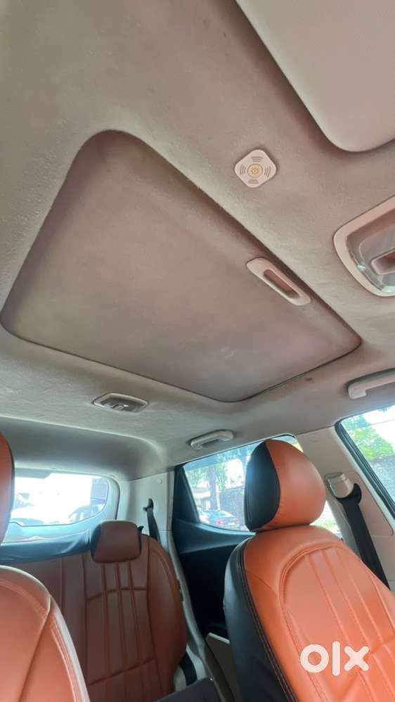 Mahindra Xuv300 2022 Year Good Condition
