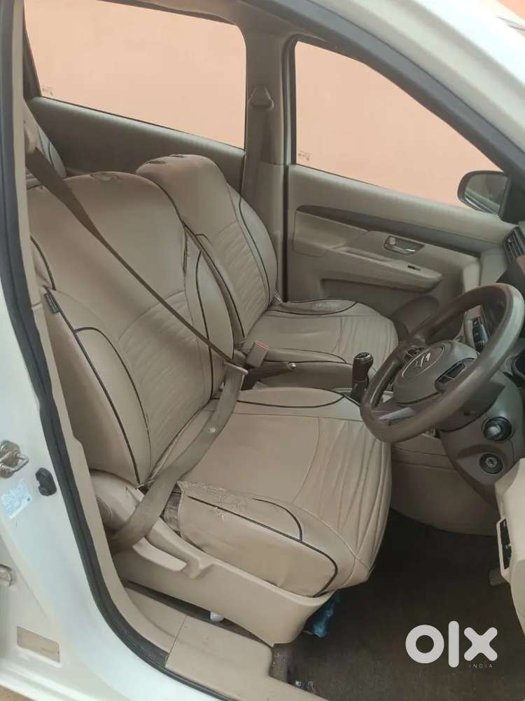 Maruti Suzuki Ertiga Zxi 2022