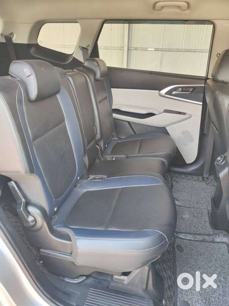 Kia Carens, 2024, Petrol