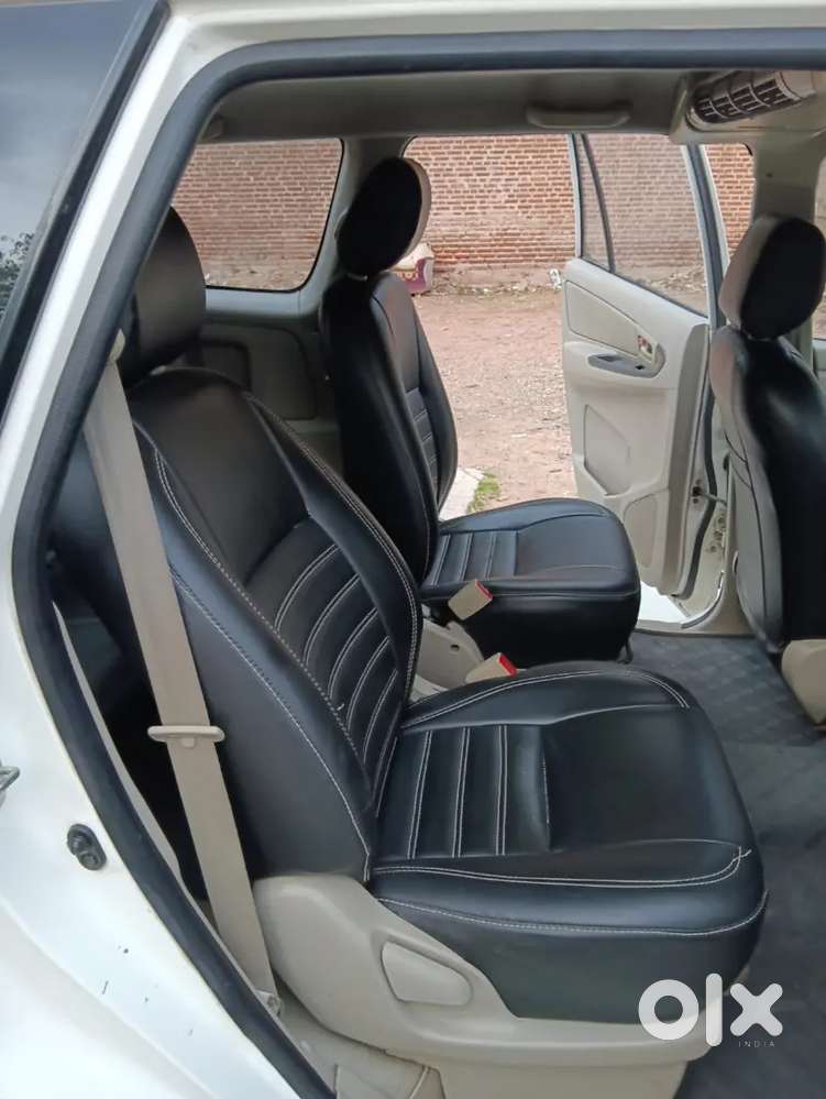 Toyota Innova 2.5 Ev 2014