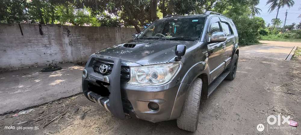 Toyota Fortuner 2010 Diesel Well Maintained & Ready To Drive