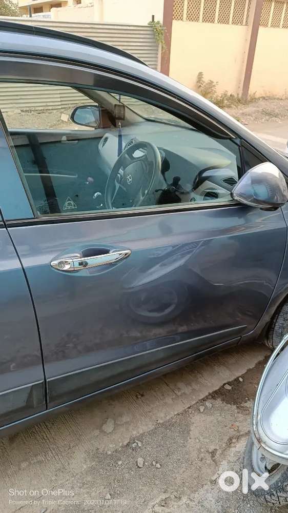 Hyundai Grand I10 2013 Petrol 83700 Km Driven