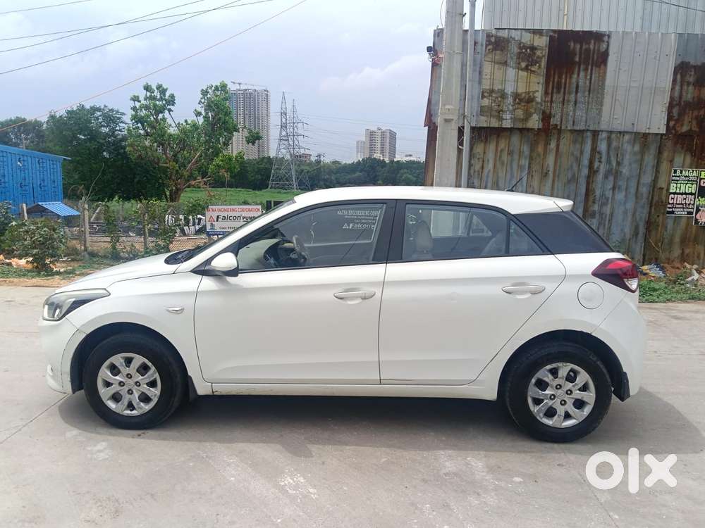 Hyundai Elite I20 Magna+ Vtvt, 2015, Petrol