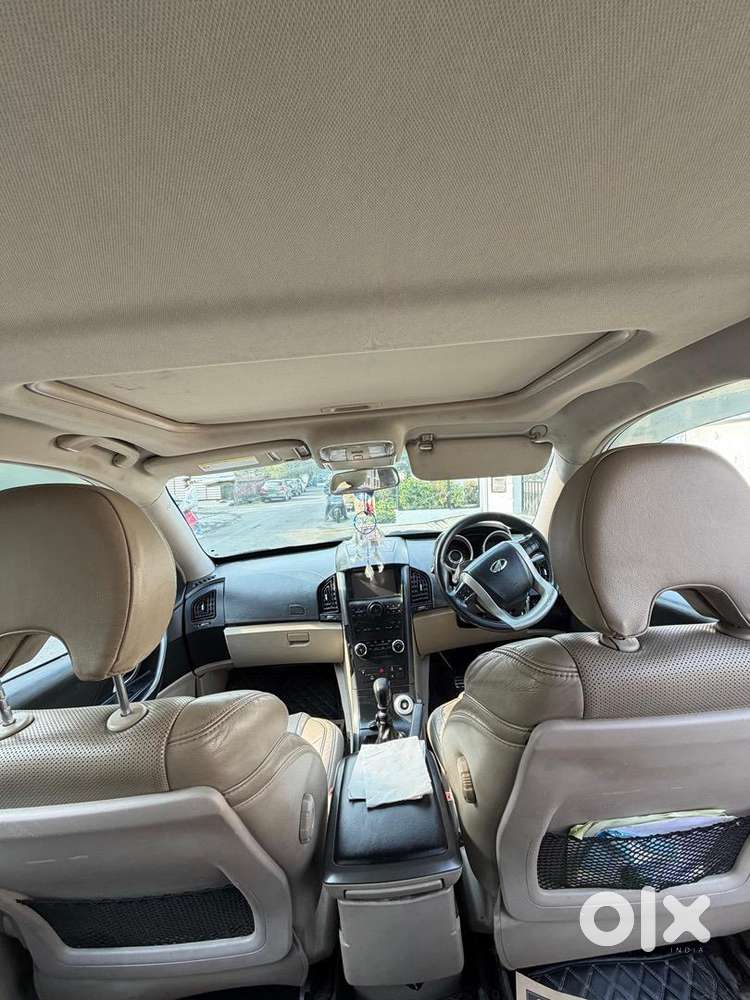 Mahindra Xuv500 2016 Diesel 82000 Km Driven